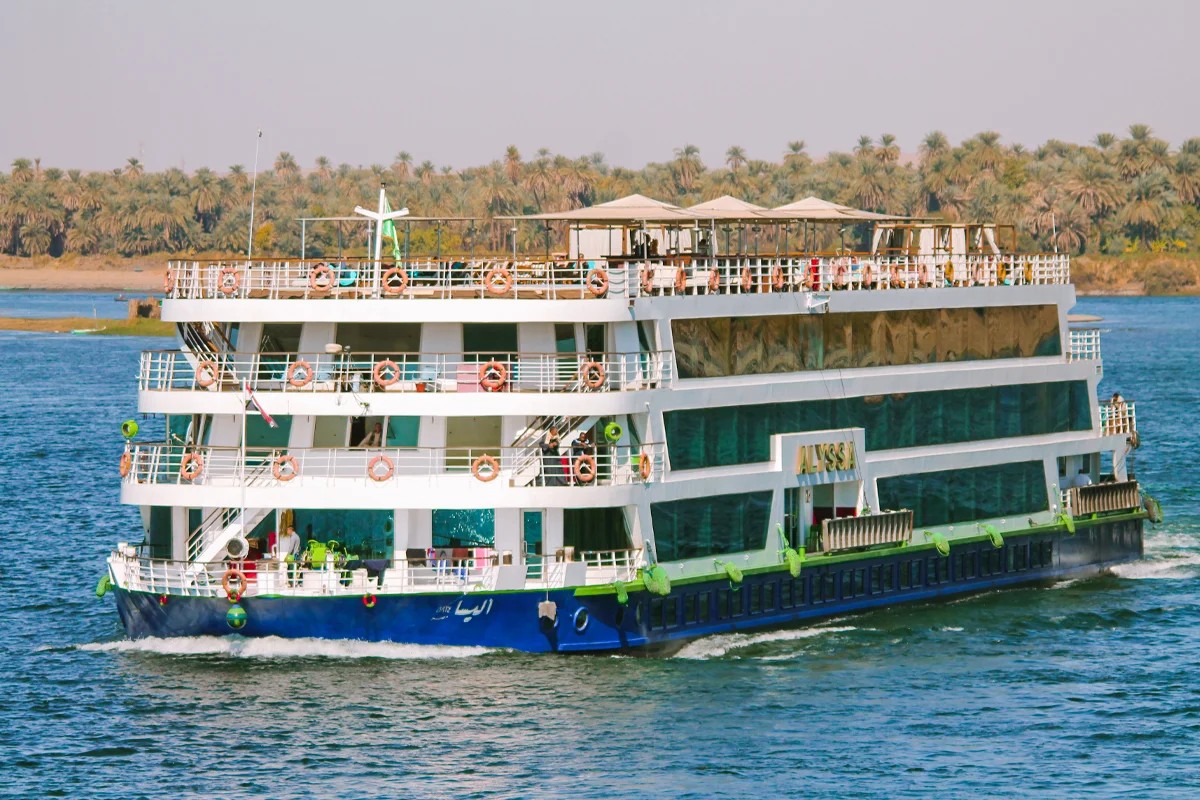Deluxe Nile Cruises