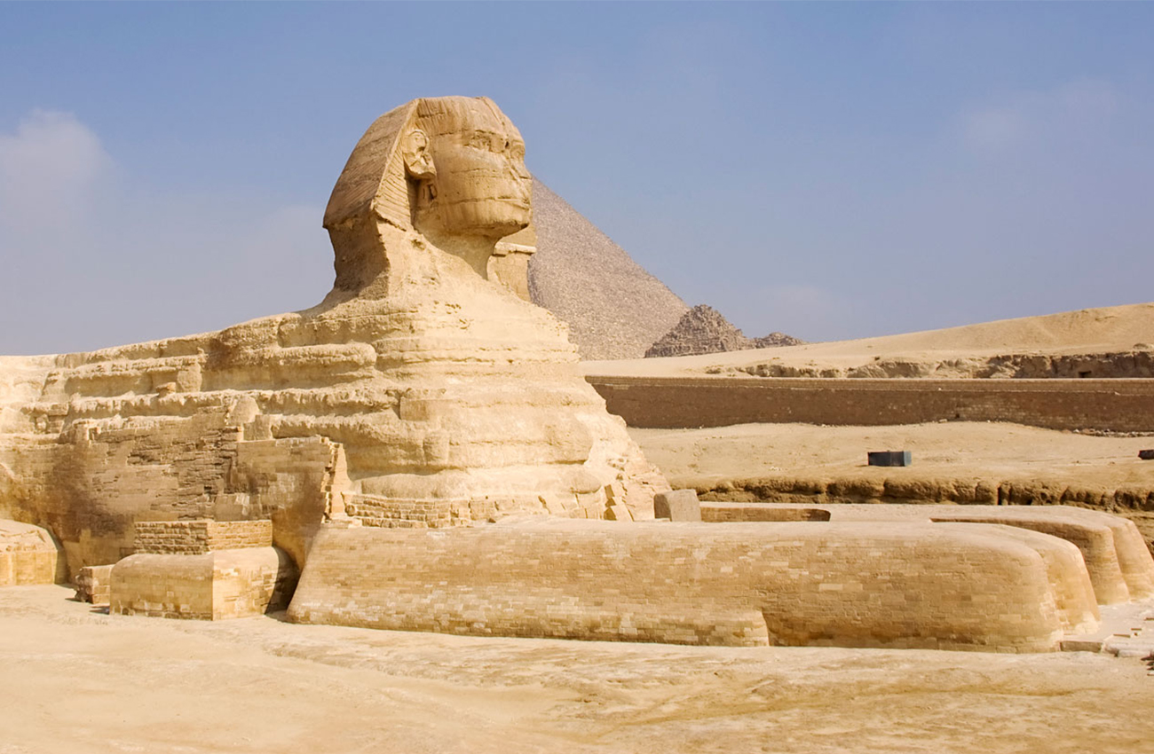 Giza Pyramids and Sphinx Tour